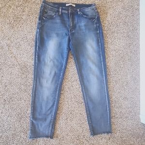 Juniors slim KanCan jeans light wash EUC